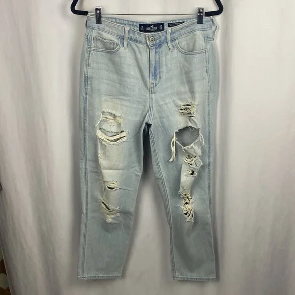 Hollister Ultra High Rise Mom Jeans Light Wash Distressed - Size 7R - 28 - Picture 2 of 10